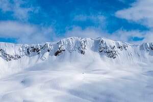 Skitourenreisen: Destinationen weltweit