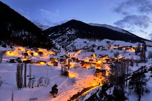 Skitourenreisen: Destinationen weltweit