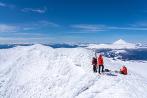 Skitourenreisen: Destinationen weltweit