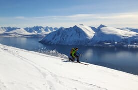 SKI & SAIL in der Fjord- und Inselwelt der bekannten Lyngen Alps