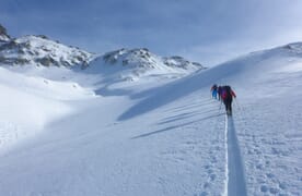 Skitour Leglerhütte-Kärpf 2700m