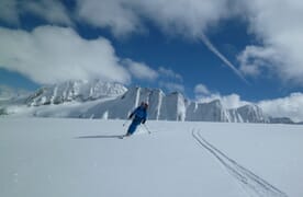 Ski- und Snowboardtouren rund um die Medelserhütte