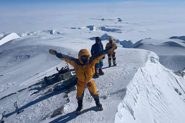 Was unterscheidet eine Expedition von anderen Bergreisen?