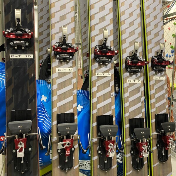 Testpark Ausbildungswoche Skitouren Bivio | Skis von Scott mit Selun-Bindung A230