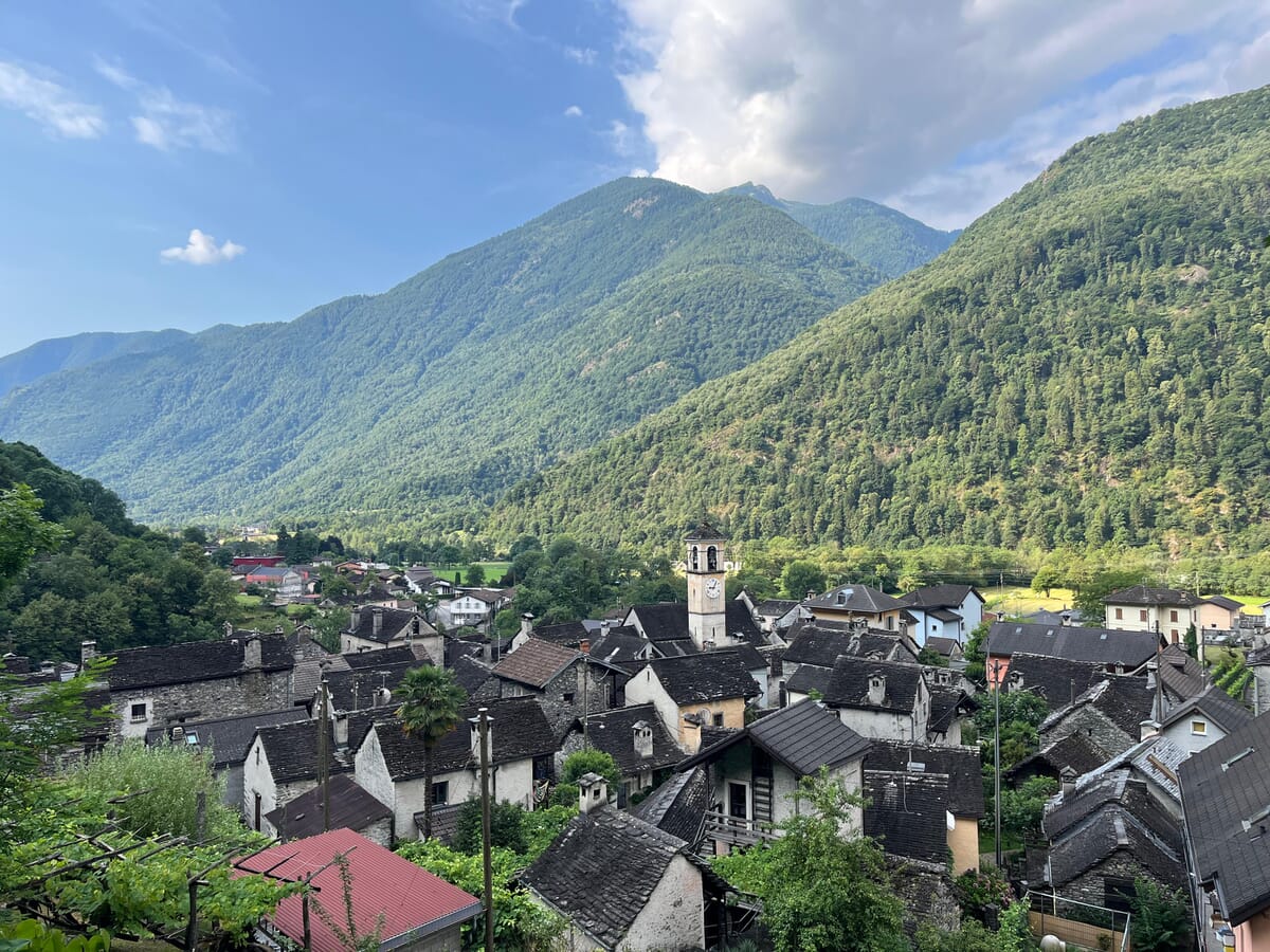 Klettern im Tessin: unzählige Möglichkeiten, beste Klettergebiete, südliches Ambiente