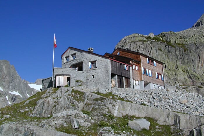 Bächlitalhütte SAC 2328m