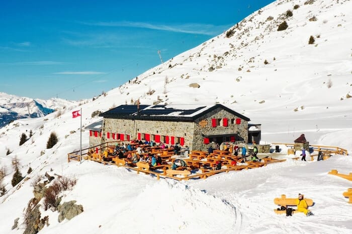 Cabane Bella Tola
