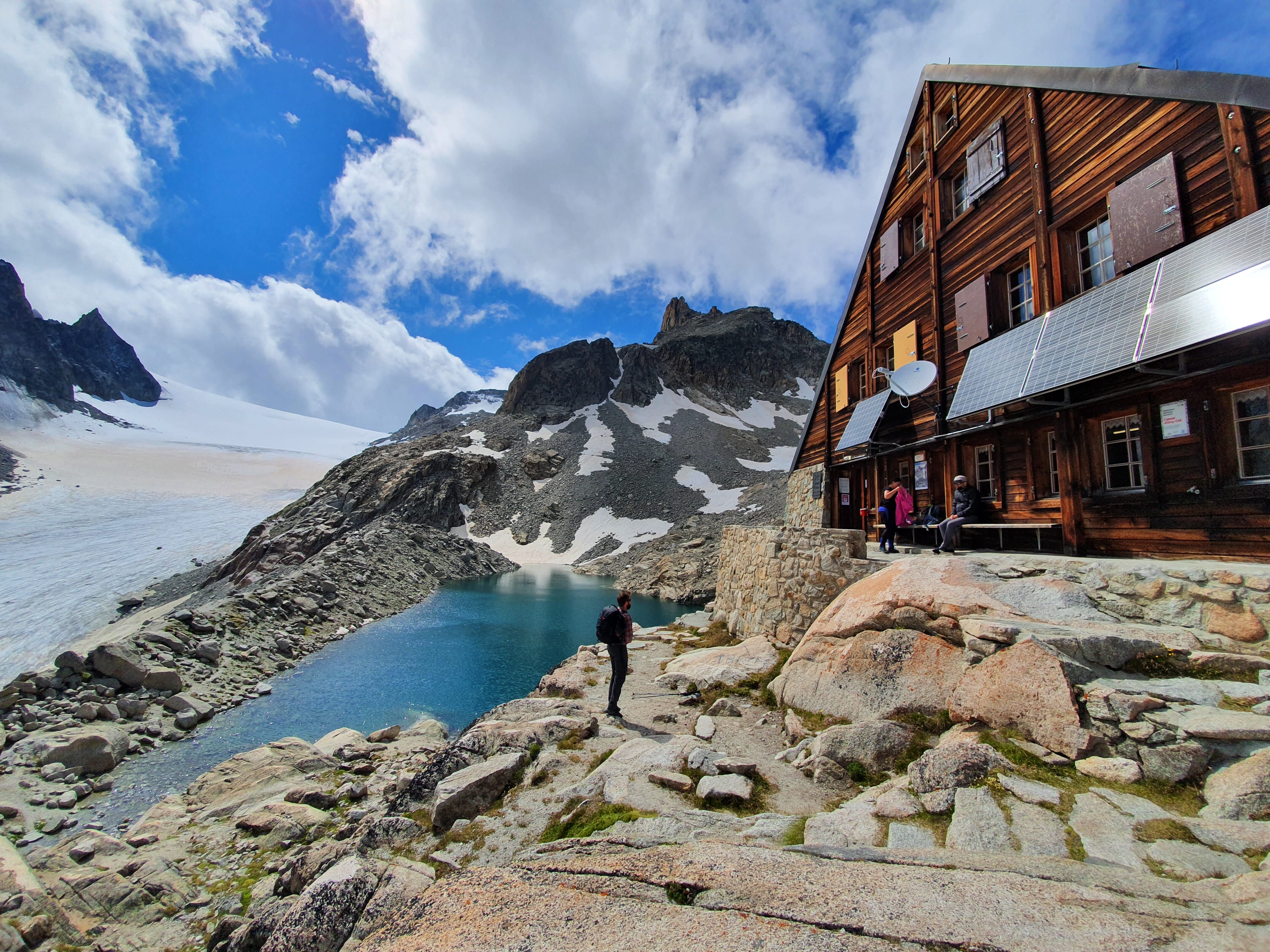 Cabane d'Orny CAS 2826m