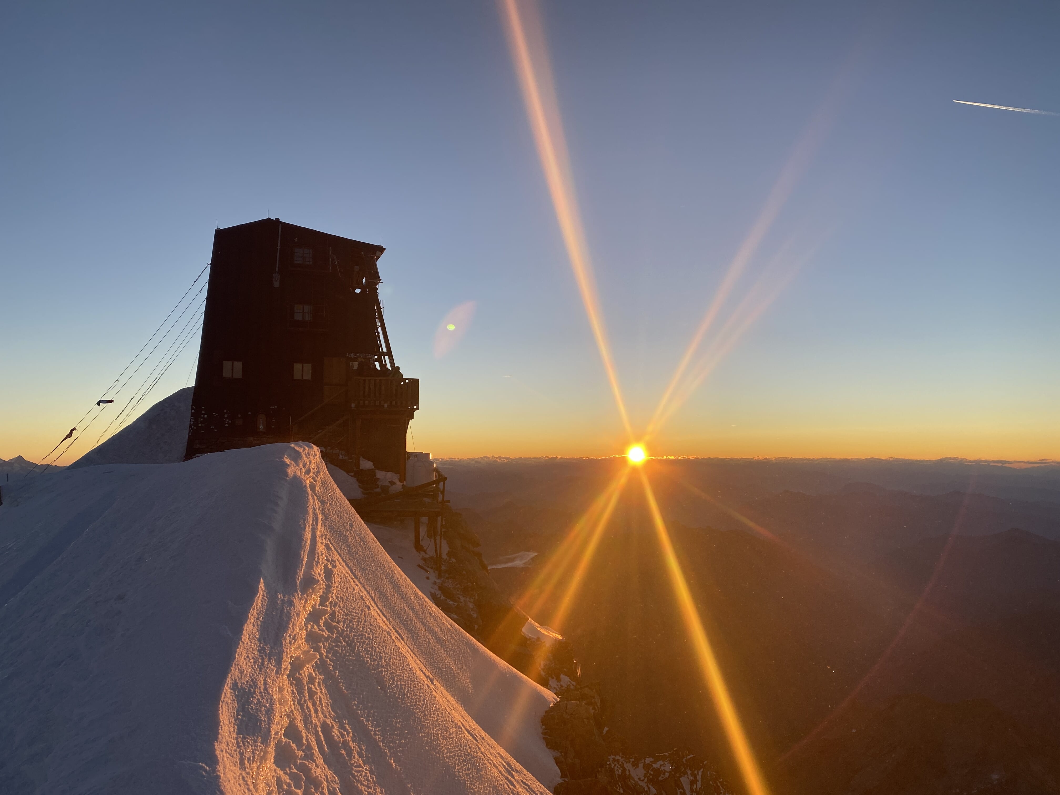 Capanna Margherita CAI 4554m