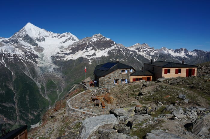 Domhütte SAC 2940m
