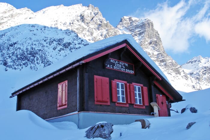 Ela-Hütte SAC 2252 m