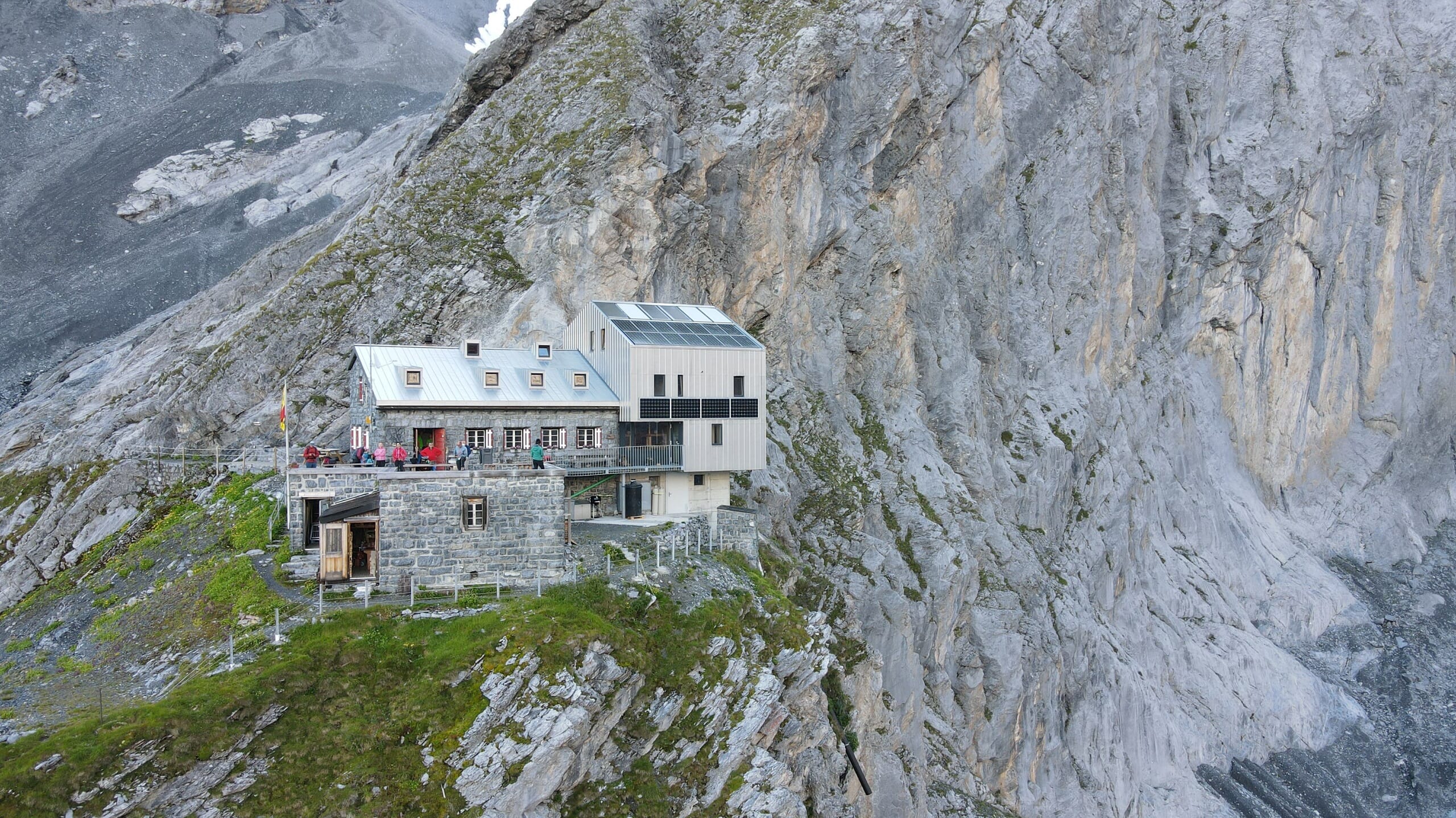 Gspaltenhornhütte SAC 2455m