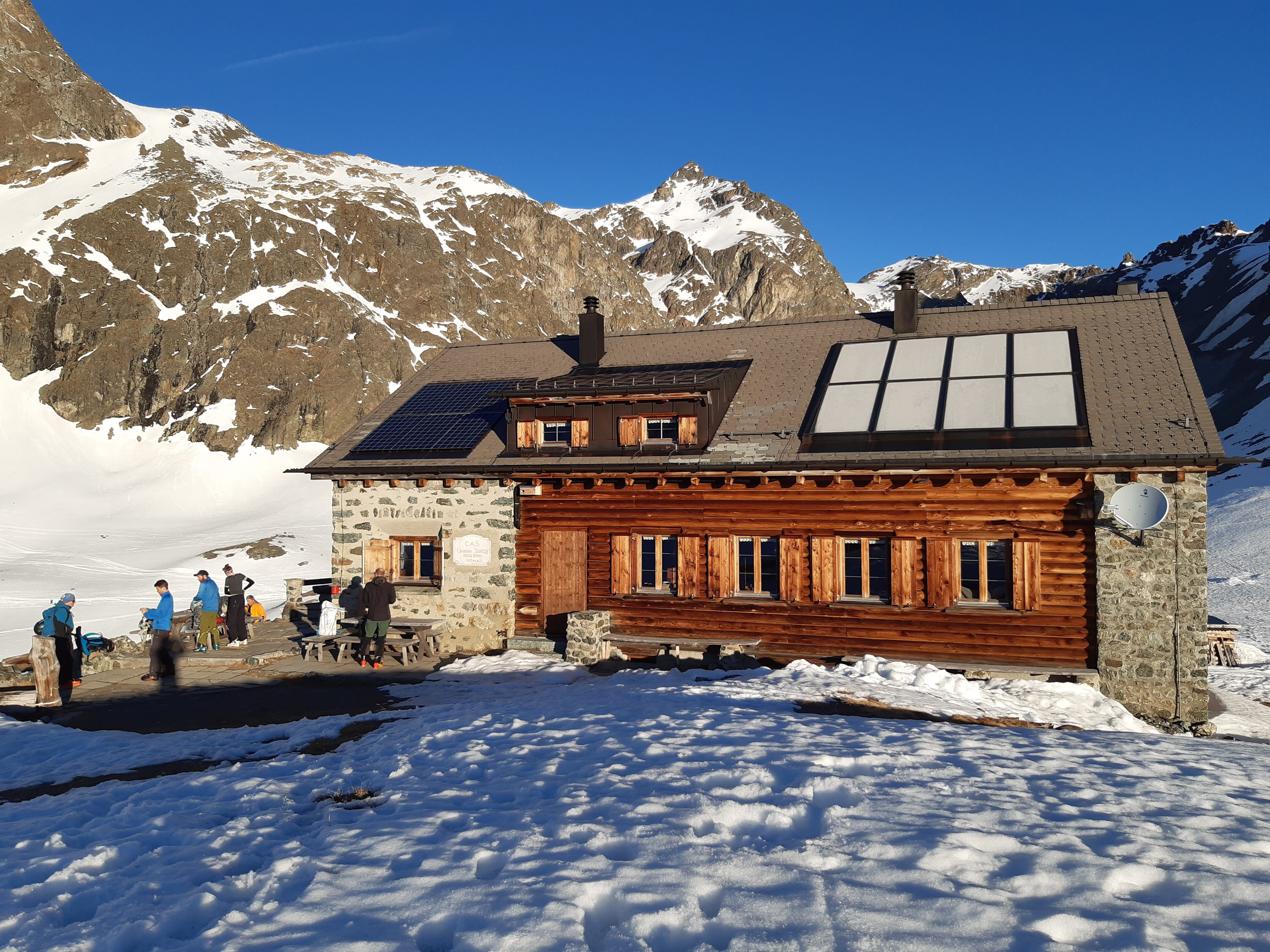 Jenatschhütte SAC 2652m