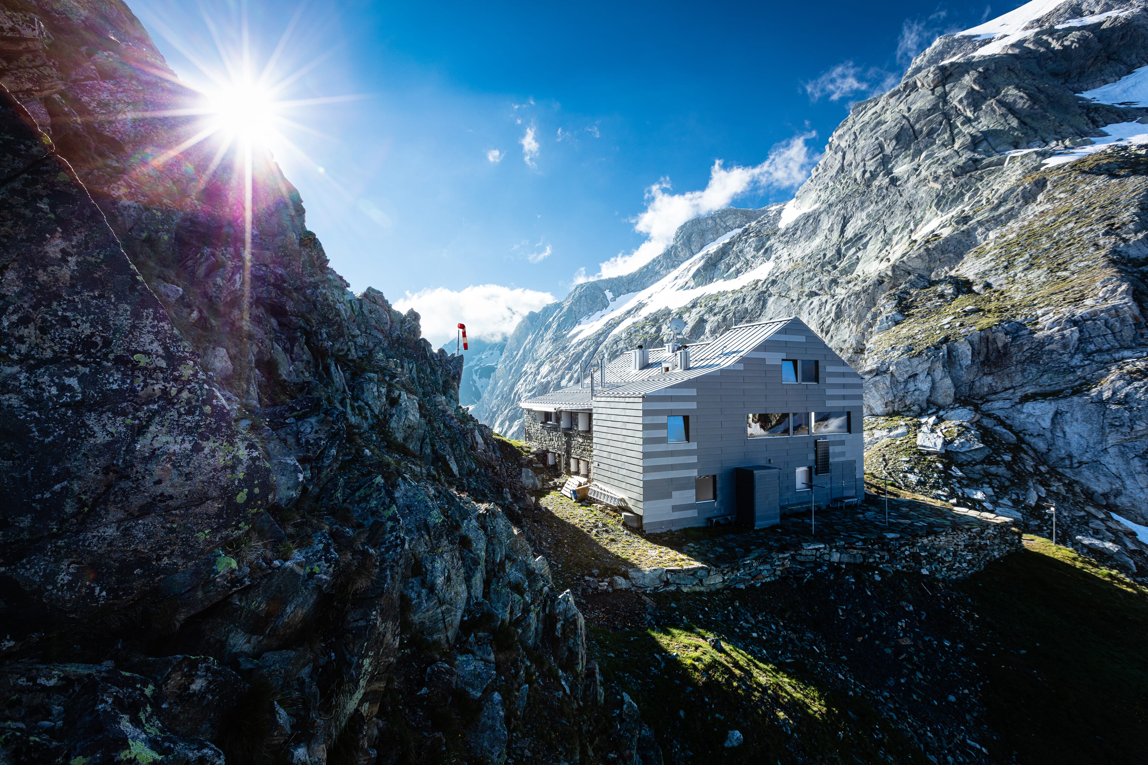 Medelserhütte SAC 2524m