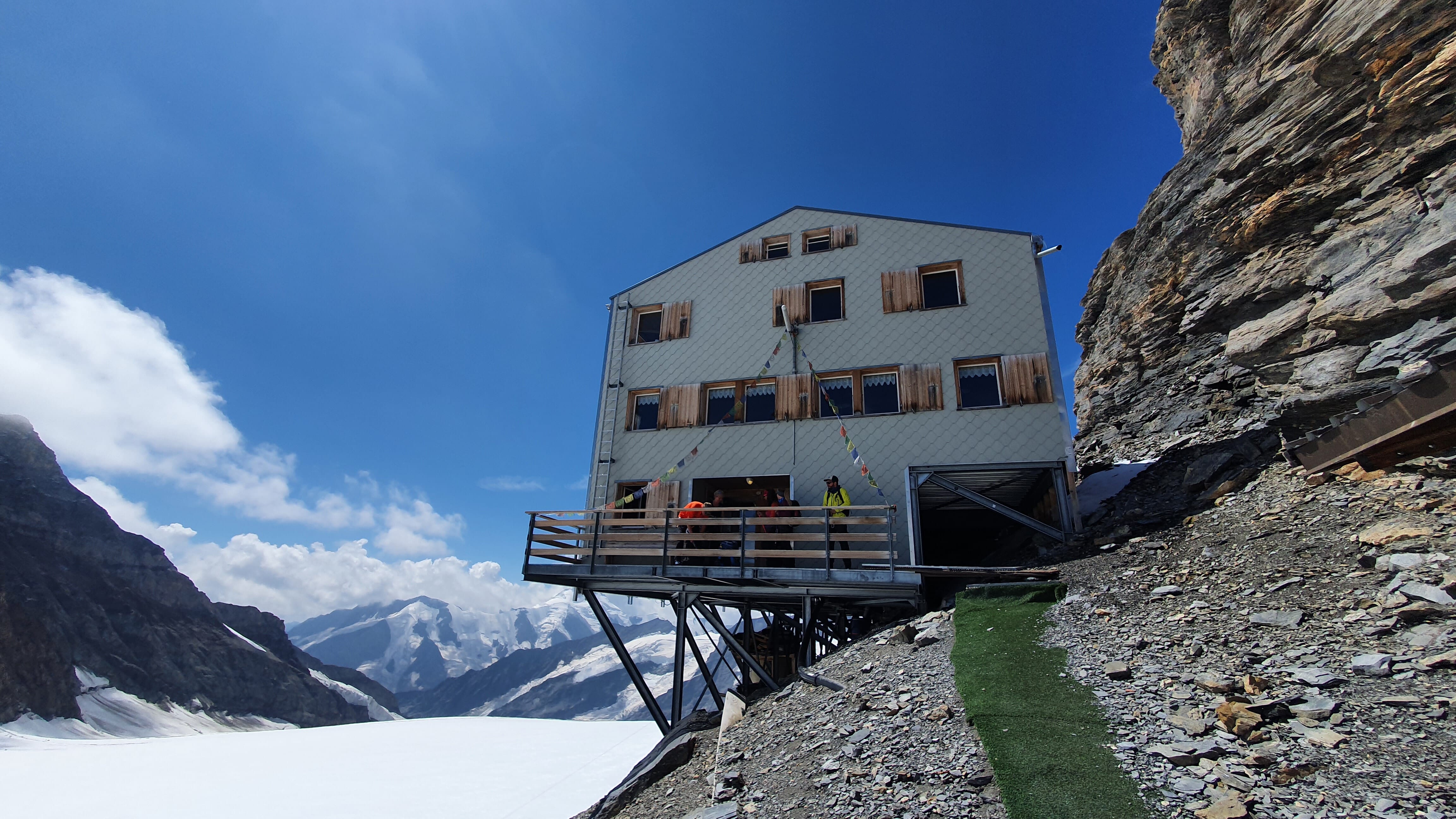 Mönchsjochhütte 3657m