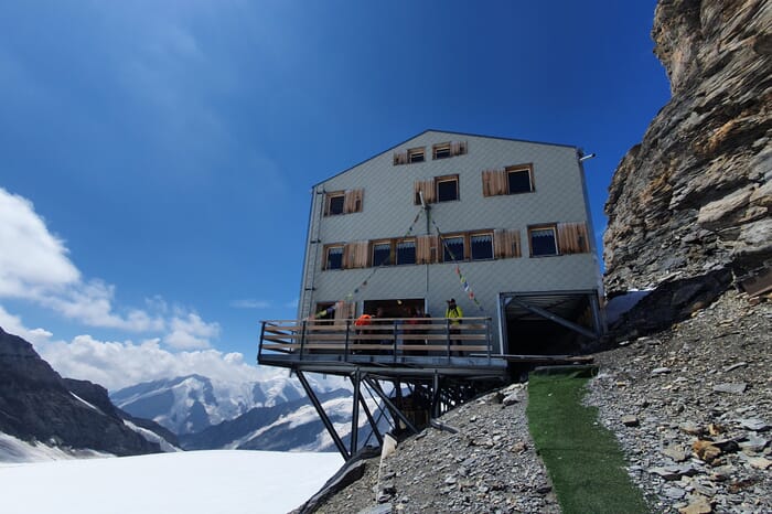 Mönchsjochhütte SAC 3657m