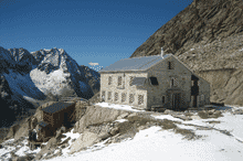 Mountet SAC, Arpitettaz SAC, Tracuithütte SAC, Turtmannhütte SAC