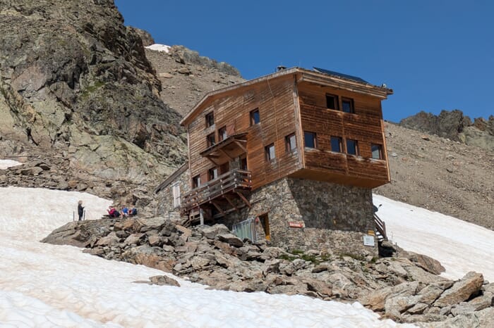 Refuge Robert Blanc 2750m