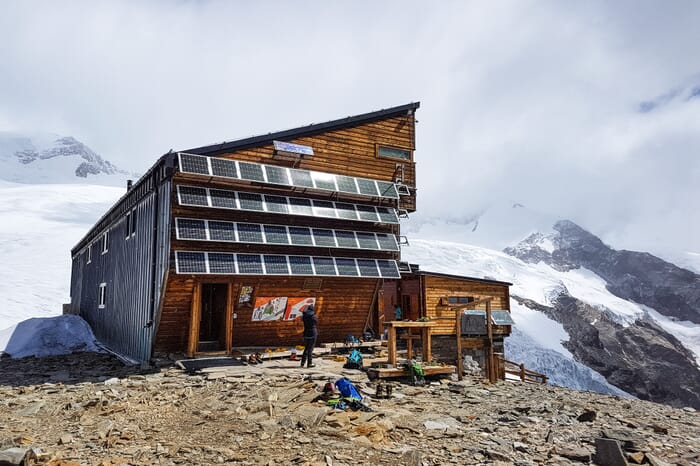 Rifugio Quintino Sella CAI 3585m
