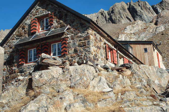 Trifthütte SAC 2420m