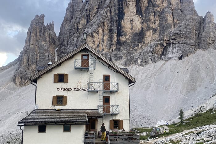 Zsigmondy-Hütte CAI 2224m